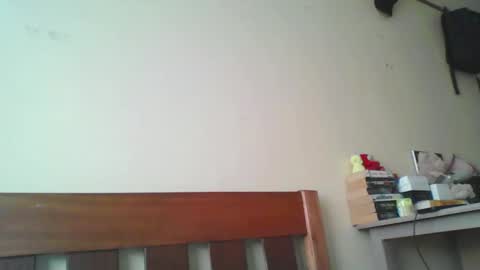 Snapshot of pretty_beib chatting on 18, 11, 2025 Karol online show from 18, 11, 2025