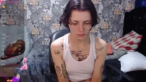 pretty_cristal22 online show from 17, 5, 2026