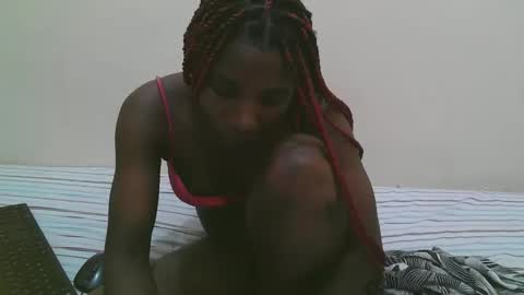 pretty online show from 23, 3, 2026