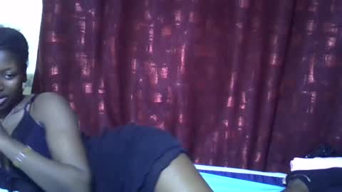 Snapshot of pretty_ebby chatting on 27, 6, 2026 pretty_ebby online show from 27, 6, 2026