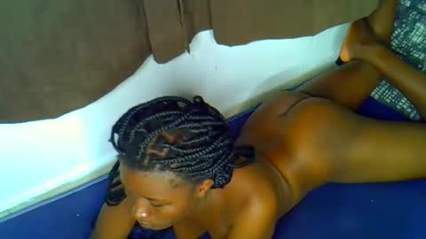 riri online show from 3, 11, 2025