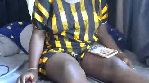 Snapshot of pretty_gaal chatting on 28, 12, 2024 pretty_gaal online show from 28, 12, 2024