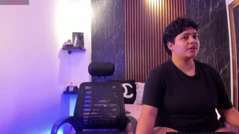pretty_honey22 online show from 28, 5, 2026