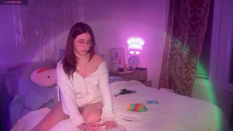 Sophie  online show from 12, 12, 2024