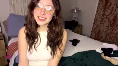 Sophie  online show from 10, 1, 2025