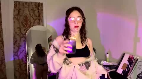 Sophie  online show from 13, 1, 2025