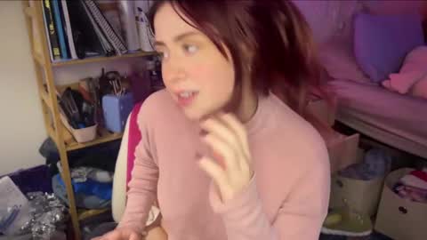 Sophie  online show from 28, 2, 2025