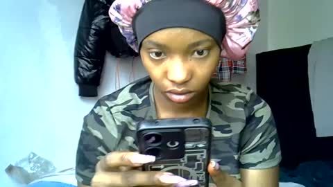 pretty jazminee online show from 27, 6, 2026