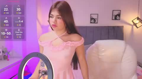 Snapshot of pretty_johnson_ chatting on 27, 5, 2026 pretty online show from 27, 5, 2026