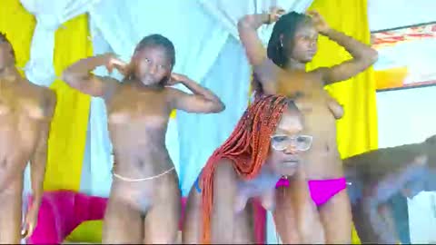 Snapshot of pretty_jus chatting on 6, 3, 2026 JUSS online show from 6, 3, 2026