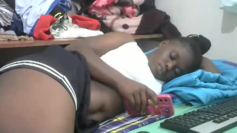 pretty_melan online show from 9, 4, 2026