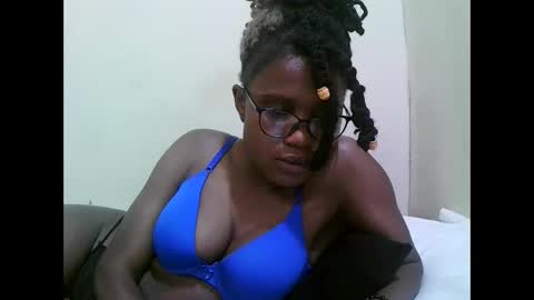 Snapshot of pretty_mellan chatting on 26, 1, 2025 pretty_mellan online show from 26, 1, 2025
