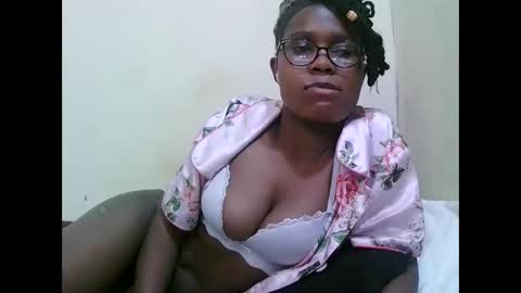 Snapshot of pretty_mellan chatting on 26, 1, 2025 pretty_mellan online show from 26, 1, 2025