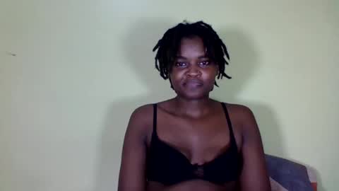 pretty_miya online show from 27, 12, 2024