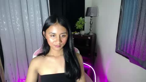 Snapshot of pretty_morenaxx chatting on 17, 1, 2025 Marimar online show from 17, 1, 2025