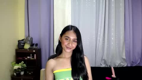 Snapshot of pretty_morenaxx chatting on 9, 3, 2025 Marimar online show from 9, 3, 2025