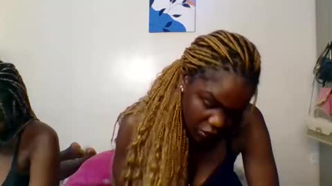 Snapshot of pretty_naya chatting on 3, 2, 2026 naya online show from 3, 2, 2026