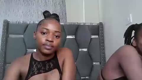 Snapshot of pretty_petite18 chatting on 12, 2, 2026 lynn online show from 12, 2, 2026