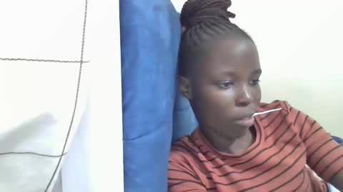 pretty_petite_ebony online show from 12, 4, 2026