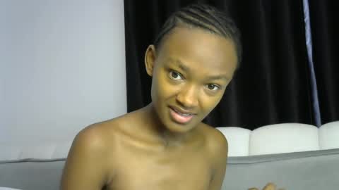 Snapshot of pretty_queennie chatting on 23, 7, 2026 Pretty doll online show from 23, 7, 2026
