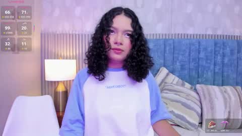 Daisy Flower online show from 18, 12, 2025