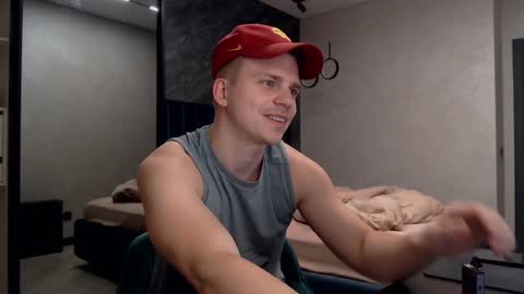 Snapshot of pretty_sweety chatting on 5, 1, 2025 Justin online show from 5, 1, 2025