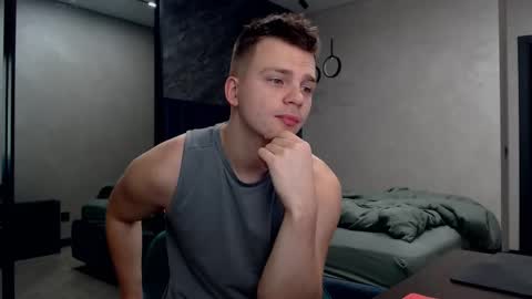 Snapshot of pretty_sweety chatting on 13, 2, 2025 Justin online show from 13, 2, 2025