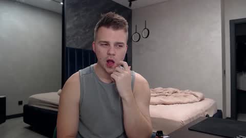 Snapshot of pretty_sweety chatting on 1, 11, 2025 Justin online show from 1, 11, 2025