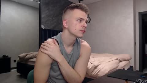 Snapshot of pretty_sweety chatting on 8, 11, 2025 Justin online show from 8, 11, 2025