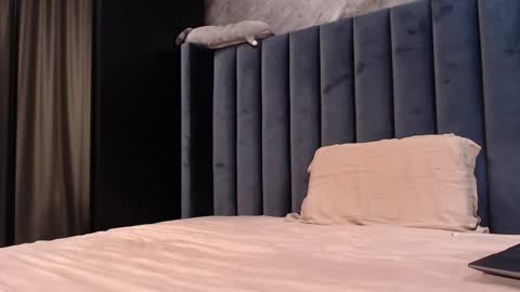 Snapshot of pretty_sweety chatting on 7, 2, 2026 Justin online show from 7, 2, 2026