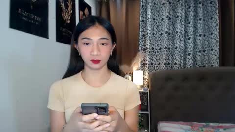 prettyakhira online show from 18, 3, 2026