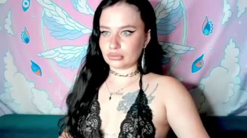 Snapshot of prettyaliceee chatting on 2, 7, 2026 Alice online show from 2, 7, 2026