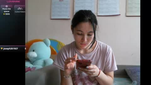 Bella online show from 23, 12, 2024