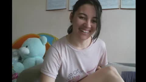 Bella online show from 30, 1, 2025