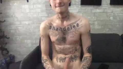 Snapshot of prettyboyszn chatting on 18, 12, 2024 pretty boy online show from 18, 12, 2024