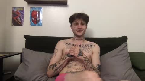 Snapshot of prettyboyszn chatting on 16, 9, 2025 pretty boy online show from 16, 9, 2025