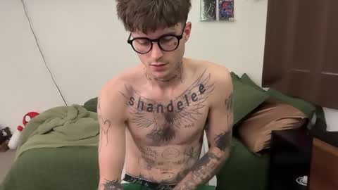 pretty boy online show from 27, 3, 2026