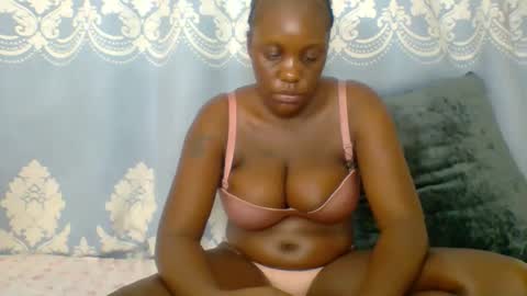 Snapshot of prettydarkskin002 chatting on 8, 2, 2026 SHANIA online show from 8, 2, 2026