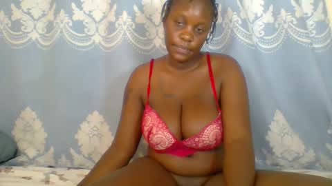 Snapshot of prettydarkskin002 chatting on 24, 2, 2026 SHANIA online show from 24, 2, 2026
