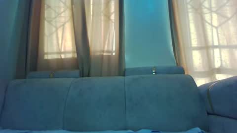 prettydulce online show from 1, 10, 2025
