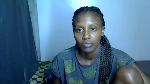 Snapshot of prettyelsie chatting on 17, 4, 2026 Prettiesexxy online show from 17, 4, 2026