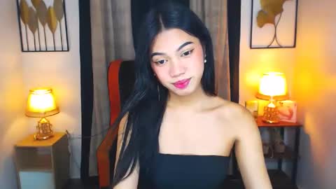 Snapshot of prettyhothugecock chatting on 16, 12, 2024 prettyhothugecock online show from 16, 12, 2024