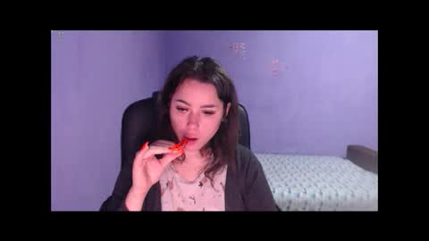 prettyjulliette online show from 3, 2, 2025