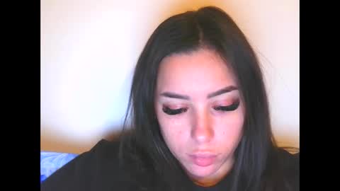 prettyjulliette online show from 13, 1, 2026