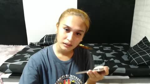 Snapshot of prettykate_04 chatting on 4, 2, 2025 Kate online show from 4, 2, 2025
