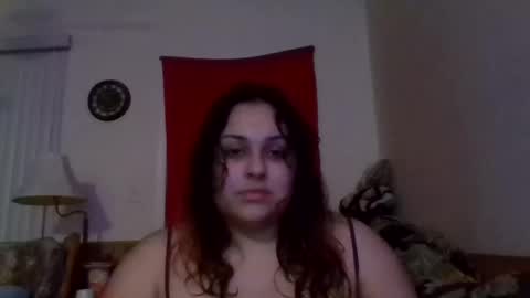 Snapshot of prettylillyy02 chatting on 27, 1, 2025 lilly333 online show from 27, 1, 2025