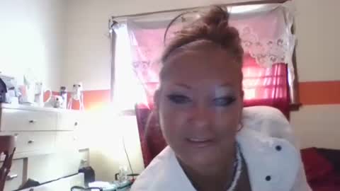 Snapshot of prettyp7729206 chatting on 9, 10, 2025 prettyp7729206 online show from 9, 10, 2025