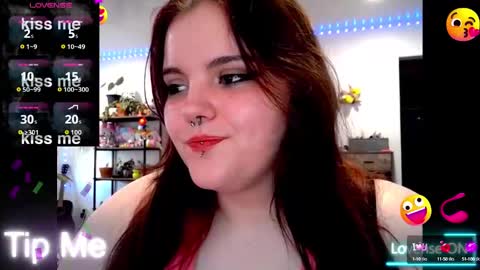 pretttypearl online show from 27, 9, 2025