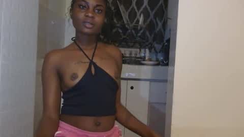 Snapshot of prettypety892182 chatting on 9, 9, 2025 prettypety892182 online show from 9, 9, 2025