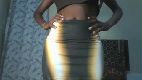 Snapshot of prettypussy_24 chatting on 29, 5, 2026 prettypussy_24 online show from 29, 5, 2026
